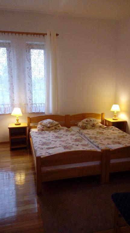 Gospodarstwo Agroturystyczne-Pensjonat Sad Podgorzyn Exterior photo